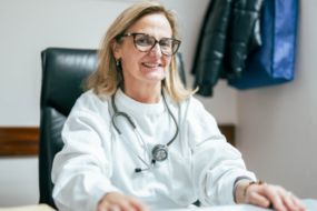 Drª Paula Neves